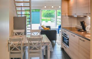 Two-Bedroom Holiday Home In Bruinisse - 6