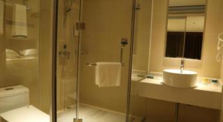 City Comfort Inn Baiyun Avenue North Metro Station Baiyunbao - Canton - 1