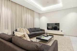 Silkhaus Luxe 3BR Great for Long Stays in Al Malqa - Riad - 5