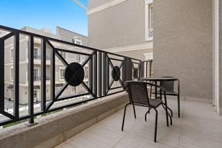 Silkhaus Luxe 3BR Great for Long Stays in Al Malqa - Riad - 1
