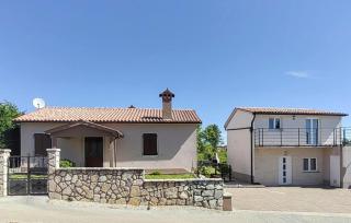4 Bedroom Stunning Home In Labin - Labin - 0