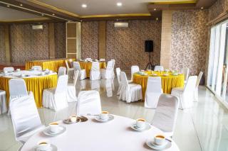 Sunrise Hotel - Malang - 6