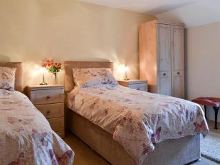 Knotty Corner Cottage - 1