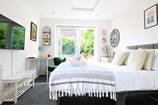 Northumberland Boutique Guest House #3 - Coventry - 9