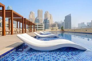 Luxury 2 BHK with Floating Bed in Dubai Marina DEC 1803 - 8
