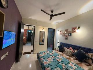 The Cozy Cove ll 1bhk apartment - Noida - 7