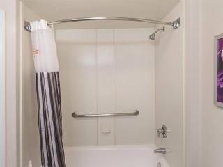 La Quinta by Wyndham Virginia Beach - 7