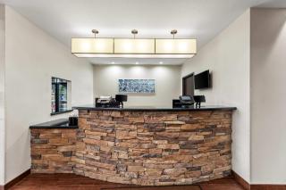 MainStay Suites Lufkin - 5