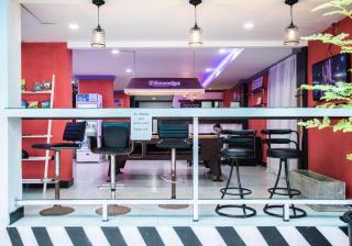 Long Beach Hotel Patong - Patong - 9
