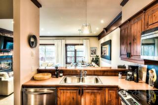 Le Plateau Ski Inout W 3bdrs W Pool Access - Mont-Tremblant - 4