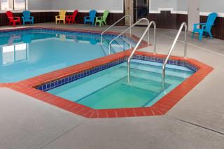 AmericInn by Wyndham Reedsburg - Reedsburg - 2