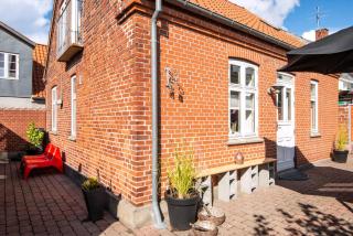 Cozy Central Located Townhouse In Nakskov - Nakskov - 2