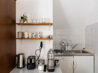 Apartment Taura - Studio Apartment with Balcony and Old City View - 4