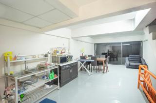 OYO 723 Lamphun Hostel - Lamphun - 5