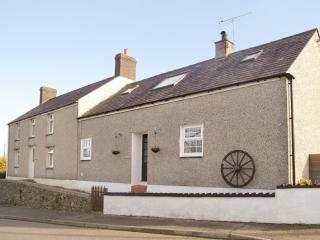 Hen Efail - Amlwch - 0