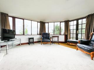 Fourpenny Studio - Uk34745 - Embo - 8