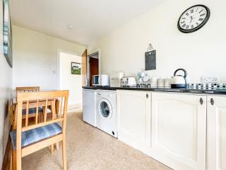 Fourpenny Studio - Uk34745 - Embo - 6