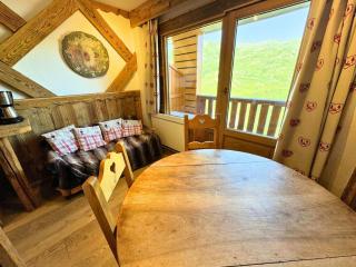 Résidence Necou - Studio déco style chalet en bord de pistes MAE-5954 - Les Menuires - 0