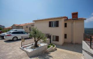 Cozy Apartment In Rabac With Wifi - 4