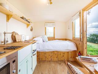 Woodside Hut 2 - Uk36106 - Auchterneed - 1