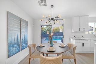 Luxury 3BR Near Strip, Hot Spa & Pool, Gazebo, BBQ - Las Vegas - 7
