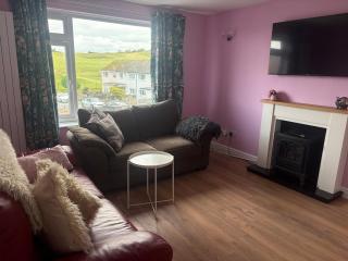 Cosy little house on Great Orme - Llandudno - 0
