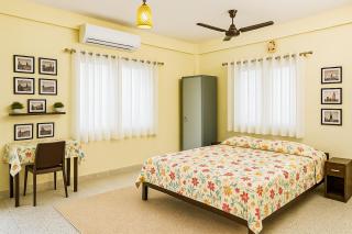 couple friendly room with balcony, kitchen private bath - 0