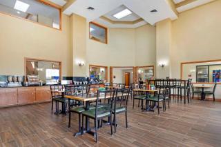 Best Western Locust Grove Inn & Suites - Locust Grove - 7