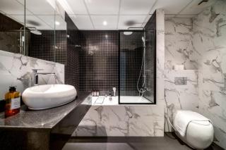 Luxe Marina Living - 7