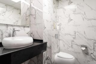 Luxe Marina Living - 9