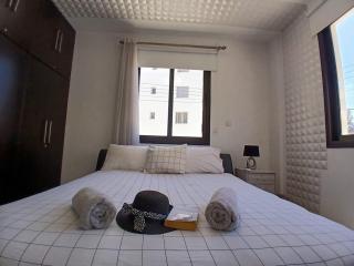 Spacious 2 Bedroom Apartment - Larnaca - 2