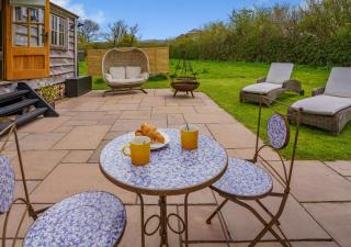The Butterfly Hut - Bronllys - 7
