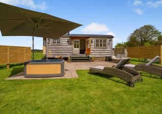 The Butterfly Hut - Bronllys - 5