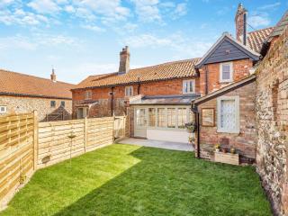 Vine Cottage - Ukc4237 - Great Snoring - 0