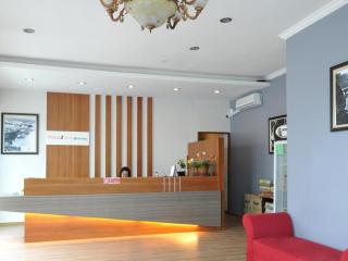 Place2Stay @ RH Plaza Hotel - Kuching - 8