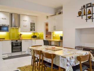 Retro Retreat - Filey - 0