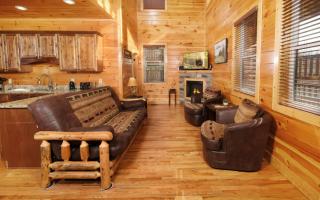 Carsons Place - Gatlinburg - 6