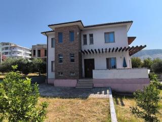 Flo Villa - Shëngjin - 0