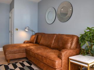 Sea Front Hideaway - Scarborough - 6