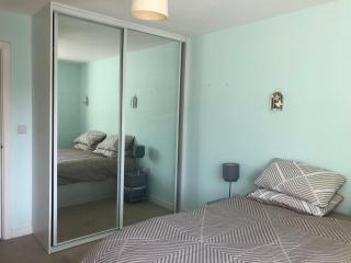 Sunny apartment with balcony - High Wycombe - 7