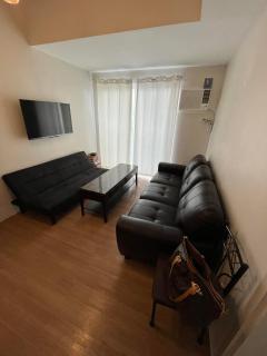 1BR Condo at The Loop - Pontud - 1