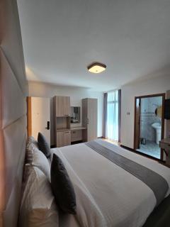 Hammer Luxury Guesthouse - Addis-Abeba - 3