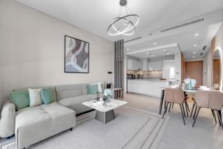 Relaxing 1BR w Maids room Minutes to Dubai Mall by Vibel - 3