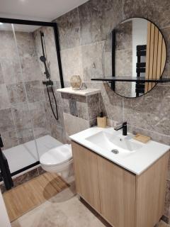 Suite romantique avec jacuzzi privatif - Piolenc - 6