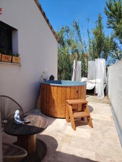 Suite romantique avec jacuzzi privatif - Piolenc - 2