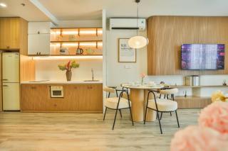 Nijo KAYA Suites - Terra Royal Tower, Highclass, Central & Poker Table - Ho Chi Minh - 3