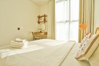 Nijo KAYA Suites - Terra Royal Tower, Highclass, Central & Poker Table - Ho Chi Minh - 2