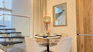 Masdar City 2BR Cozy Family Escape Pool Access - Abu Dhabi - 2
