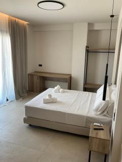 Lotus Serenity Suites - Ammoudara - 2