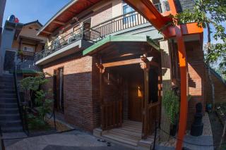 Crown Guest House - Ambarawa - 0